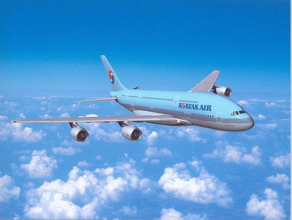 Лайнер Airbus A-300 авиакомпании  Korean Air 