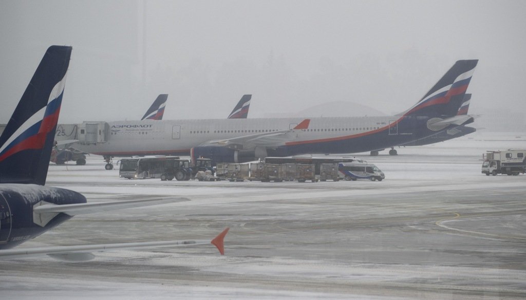 Из-за снегопада «Аэрофлот» отменил 14 рейсов