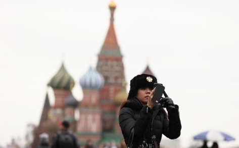 Иностранные туристы в Москве тратят в среднем $800