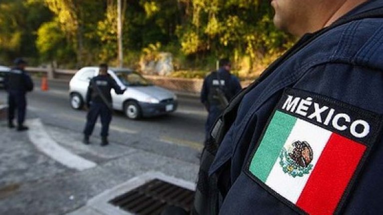 Неизвестные расстреляли группу туристов в Акапулько 