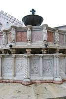 Италия - Перуджа. Fontana Maggiore