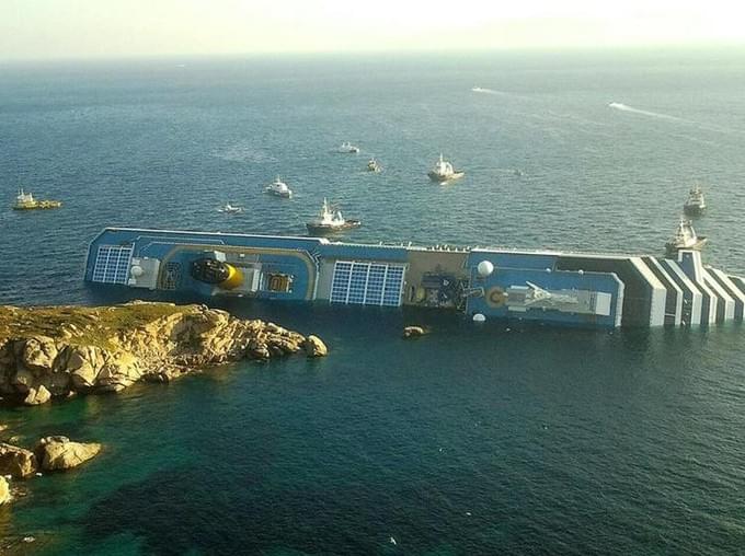 Крушение круизного лайнера Costa Concordia