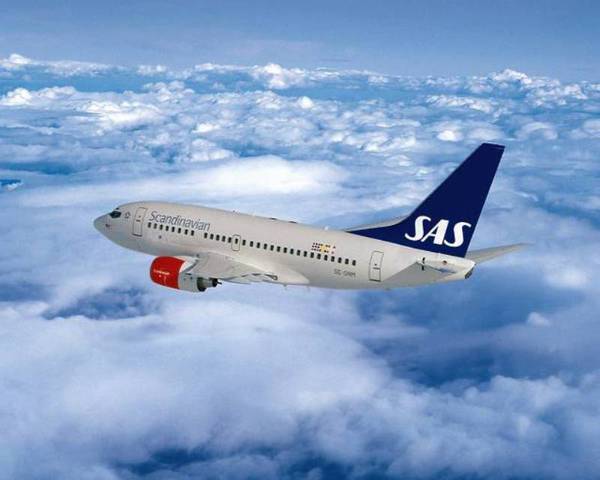 Лайнер Airbus A-320 авиакомпании  SAS 