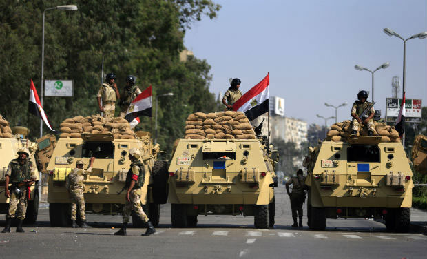 Самая масштабная спецоперация: перед выборами президента Египта и возврата русских туристов власти зачищают Синай от экстремистов