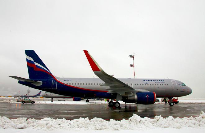 СМИ: из-за снегопада 19 самолетов «Аэрофлота» получили повреждения