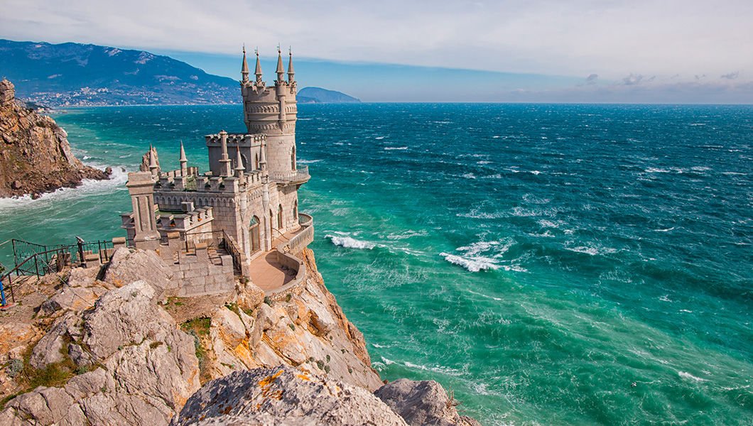Спикер парламента РК: Крым может принимать до 10 млн туристов в год 