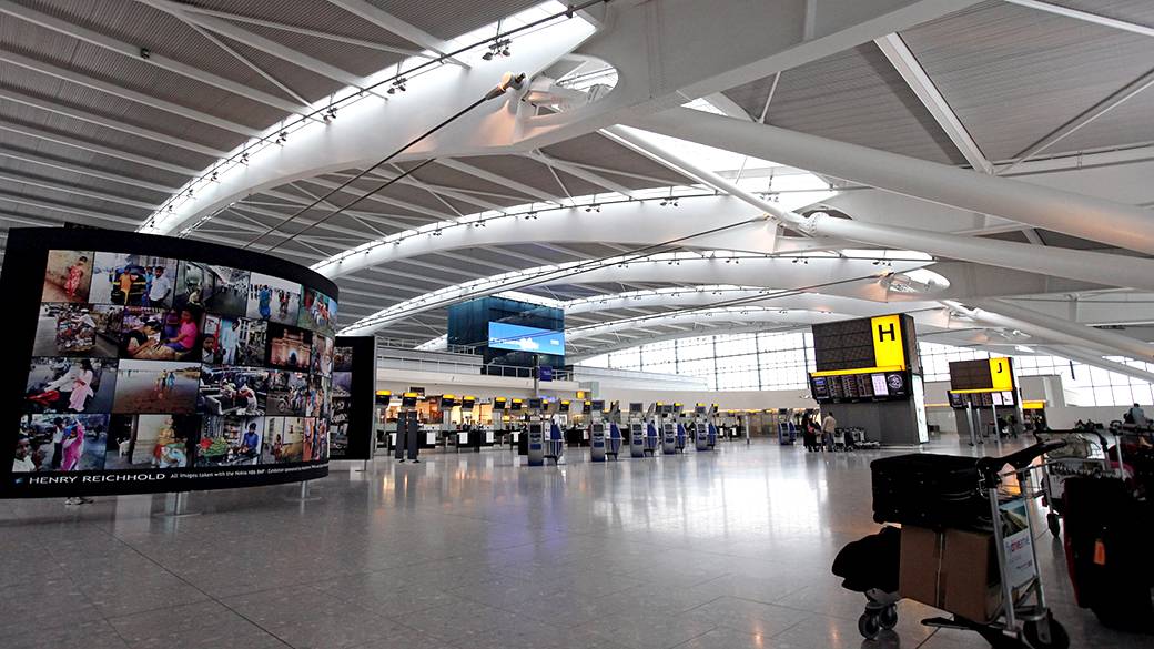 МИД предупредил туристов о задержках рейсов в Италии и Великобритании из-за забастовки