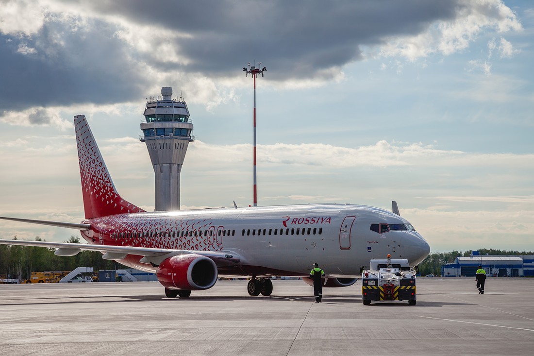 Аэропорт пулково авиакомпании. 737 300 Пулково. Авиакомпания Россия. Пулково самолеты. Пулково (авиапредприятие).