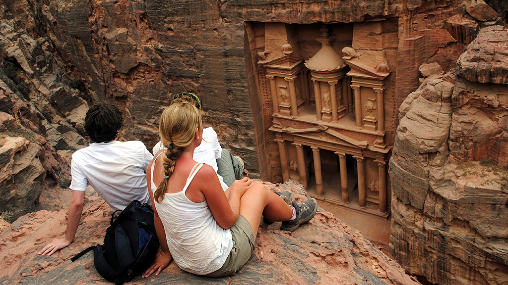 Иордания сообщила о $4 млрд доходов от туризма